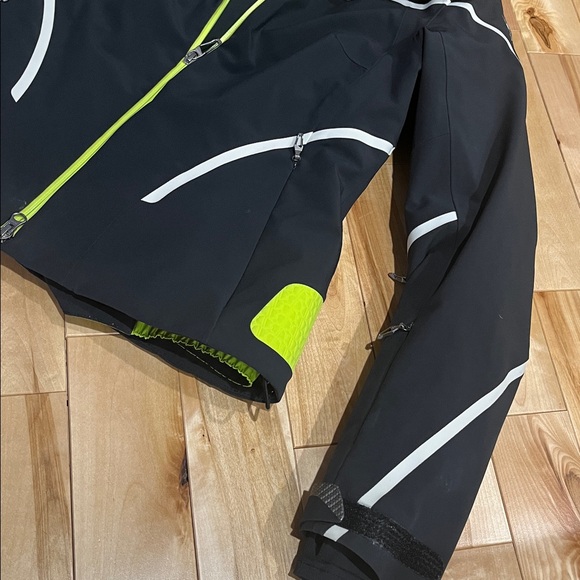 Spyder Women’s Ski Jacket – Black & Neon Green - Picture 2 of 4